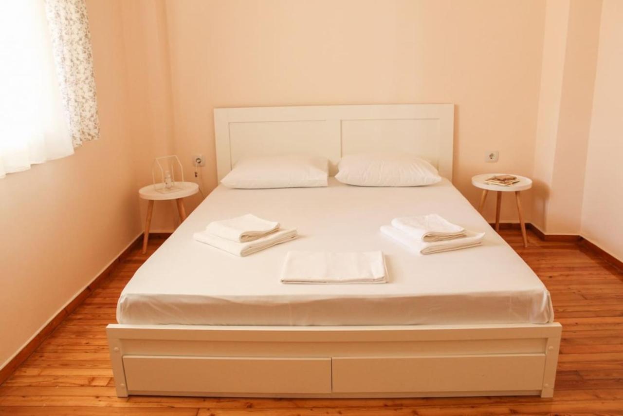 Centro Home Kalamata Esterno foto